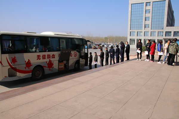 金橋銅業(yè)員工無償獻血 金橋銅業(yè)員工無償獻血